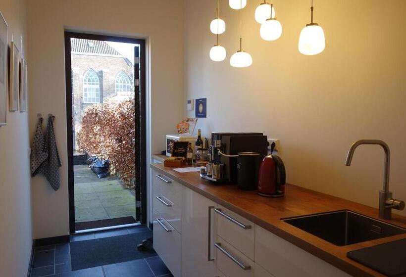 تختخواب و صبحانه Arthouse Dordrecht