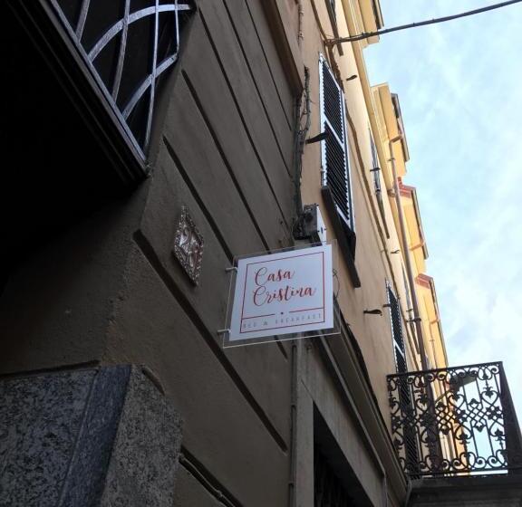 تختخواب و صبحانه Casa Cristina