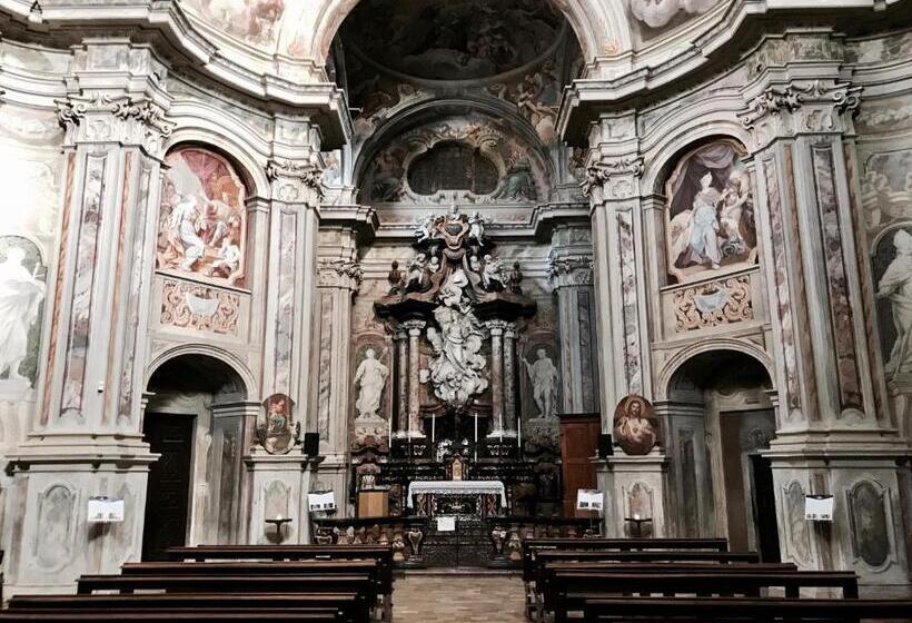 تختخواب و صبحانه Casa Cristina