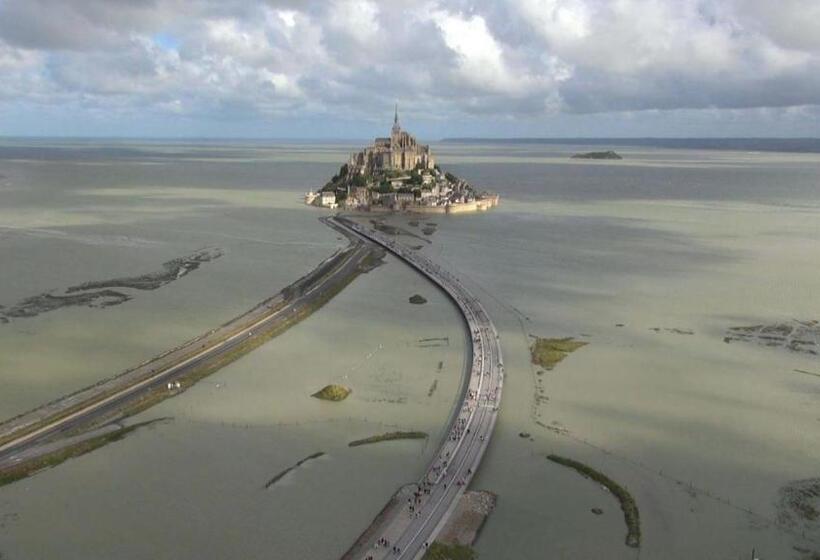 住宿加早餐  Les Colombes De La Baie Du Mont Saint Michel