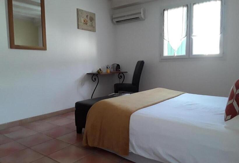 Bed and Breakfast Mas De L Ile