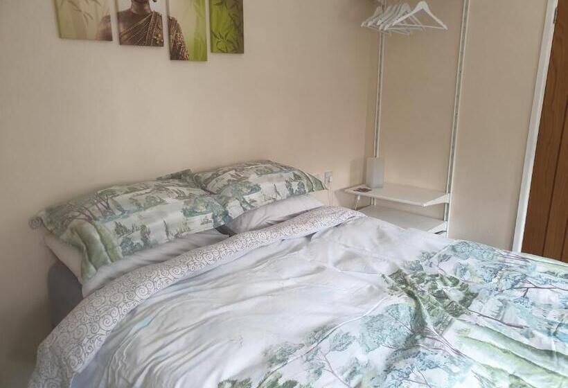 مبيت وإفطار Morland