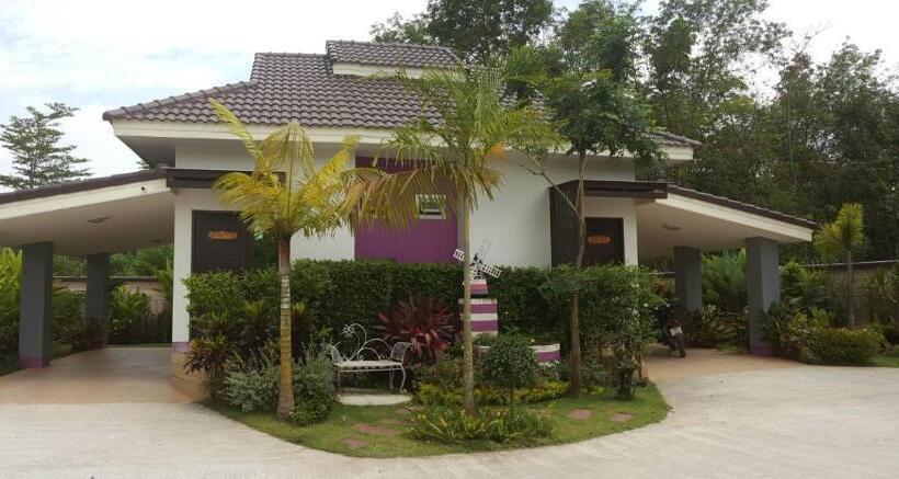 Dusita Grand Resort