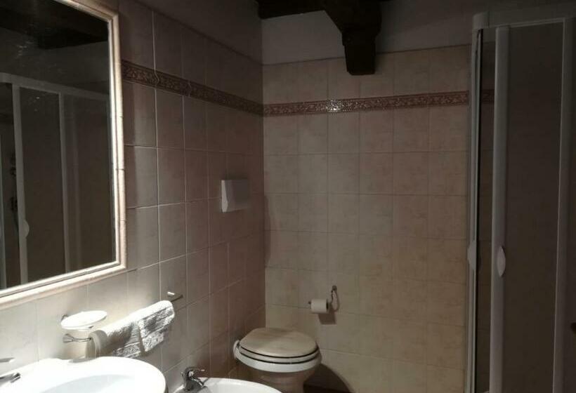 فندق Agriturismo Le Cascine