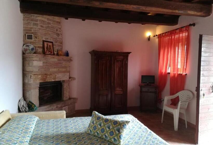 فندق Agriturismo Le Cascine