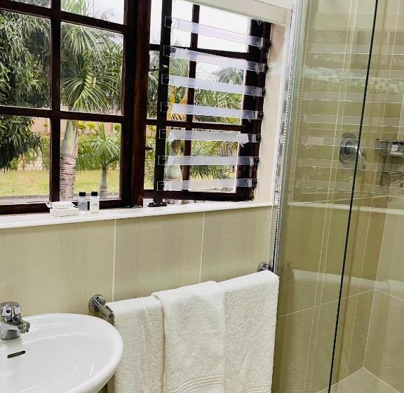 פנסיון Oyster Tide B&b