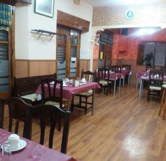 פנסיון Casa Hostal Olga   Castilla Y León