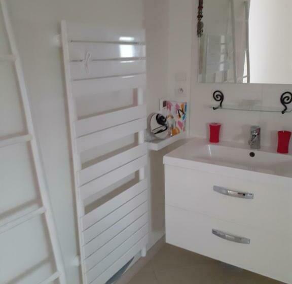 مبيت وإفطار Chambre D Hôtes Du Haut Chemin