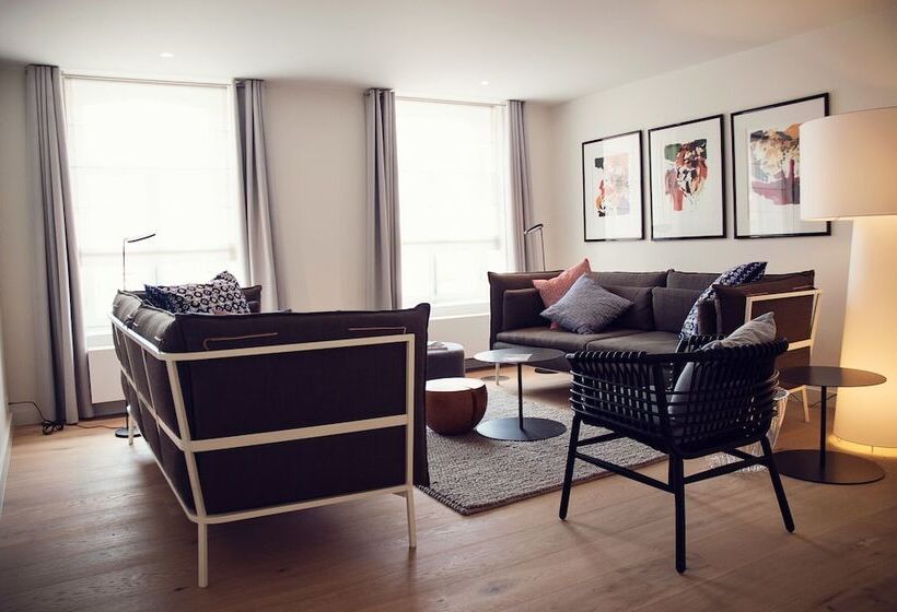 ホテル Maison Village