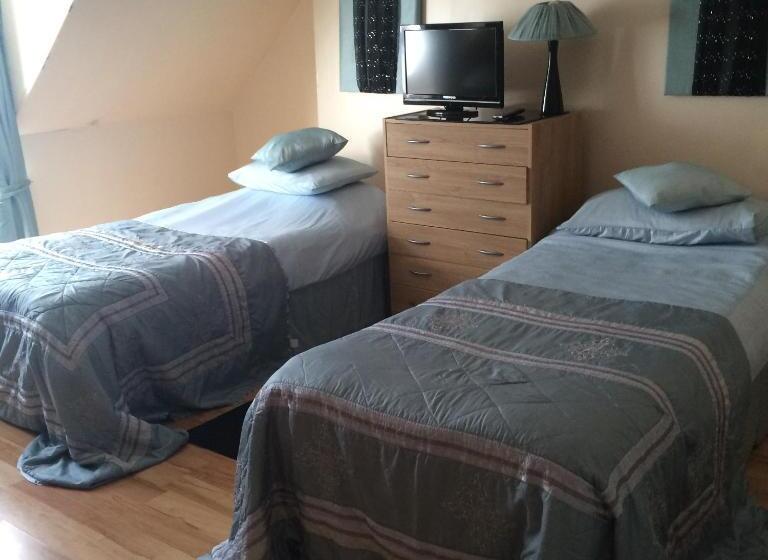 بنسيون Brown S Guest House