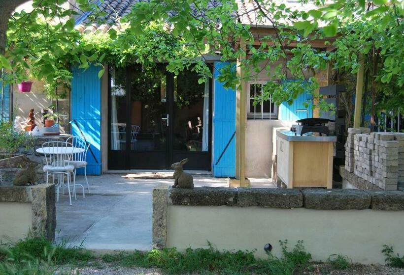 پانسیون Les Volets Bleus Provence