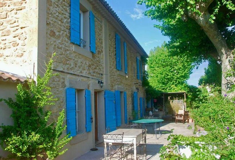 پانسیون Les Volets Bleus Provence