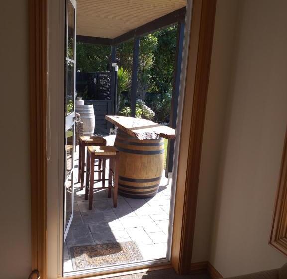 Rarangi Seaview On The Beach B&b