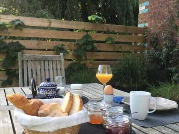 تختخواب و صبحانه Villa Marguerite   Chambres D Hôtes