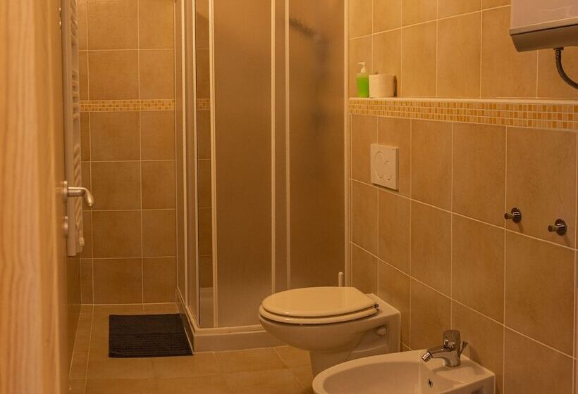 هتل Agriturismo Orto Dei Rolli