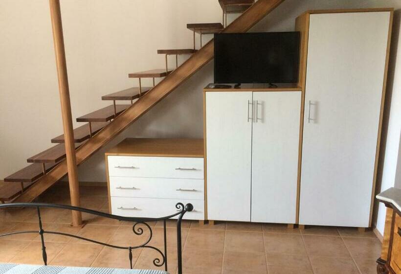پانسیون Herdade Do Charito