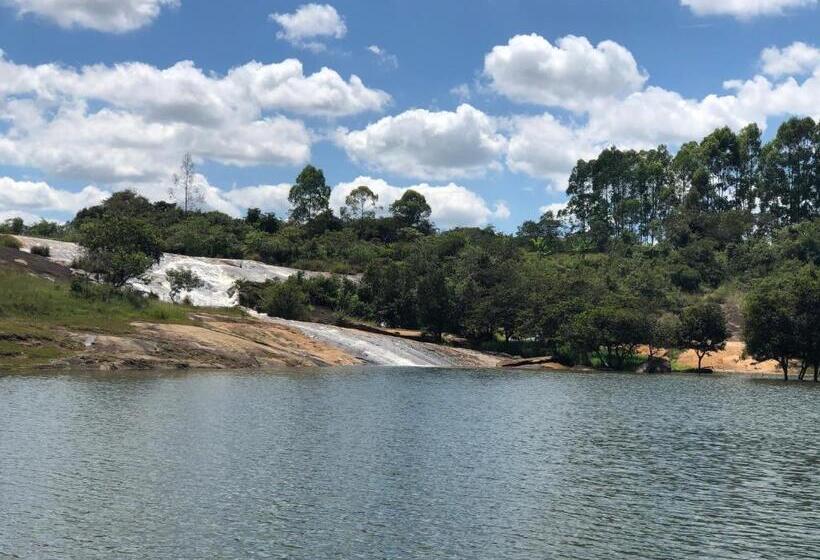 ペンション Pousada Ecológica Espelho D água