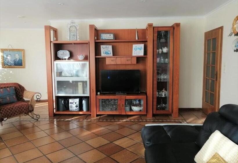 پانسیون Surf & Guest Lorena´s House
