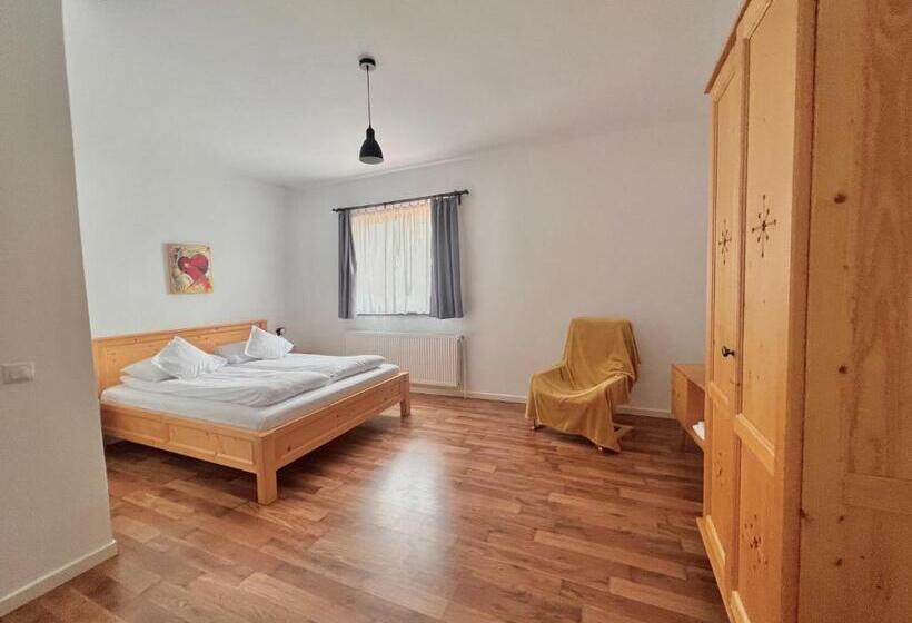بنسيون Villa Nova