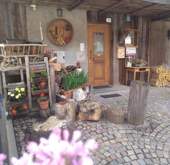 تختخواب و صبحانه Cianbolpin Guesthouse