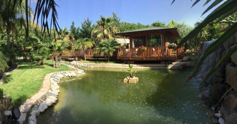 تختخواب و صبحانه Villa Giulia   Sicilian Luxury Garden