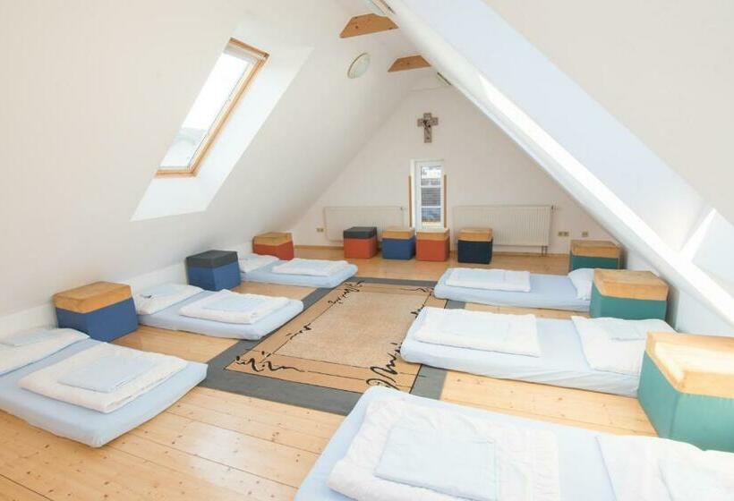 ペンション Jugendgästehaus Ulrichsberg