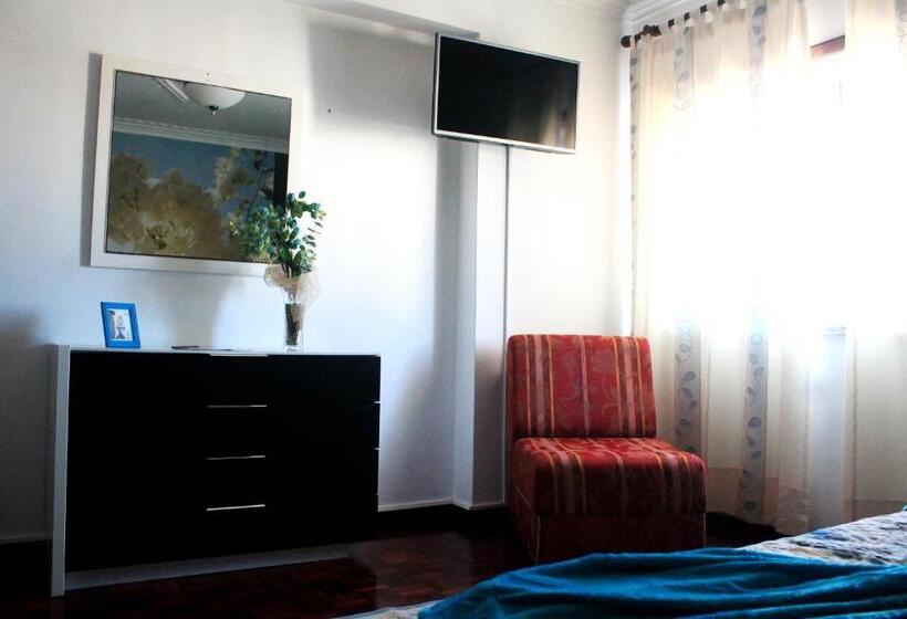 بنسيون Guesthouse Pombinha