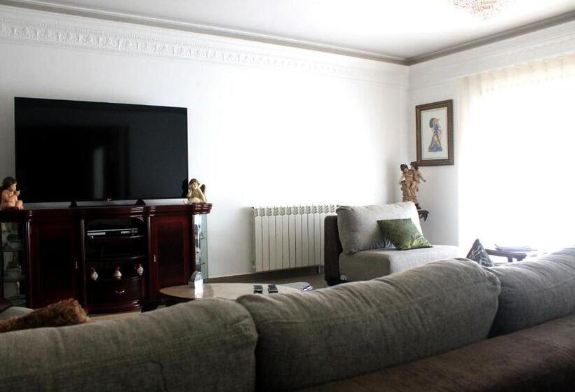 بنسيون Guesthouse Pombinha