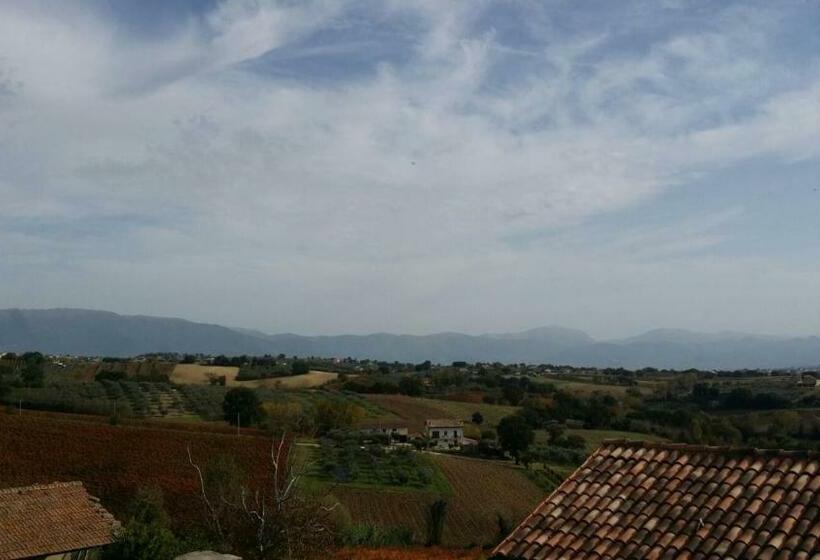 פנסיון Monolocale Lori