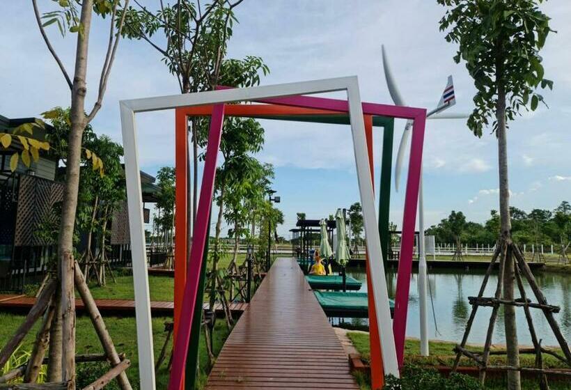 T Luck House Resort