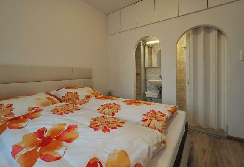 הוסטל Hofmanns B&b