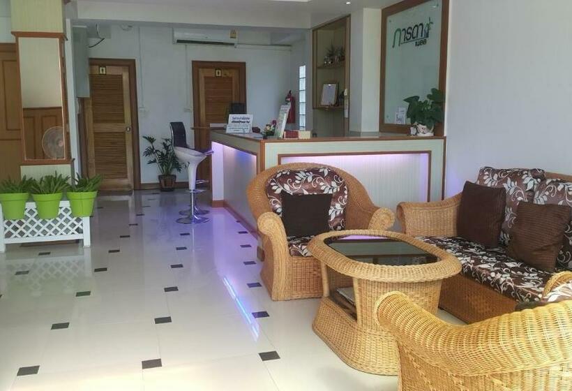 هاستل Parada Place