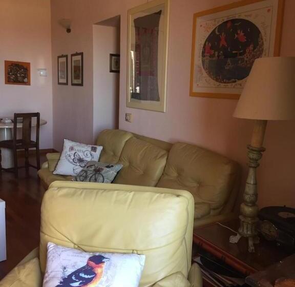 민박 Casannunziata   Appartamento Con 2 Camere No Cucina