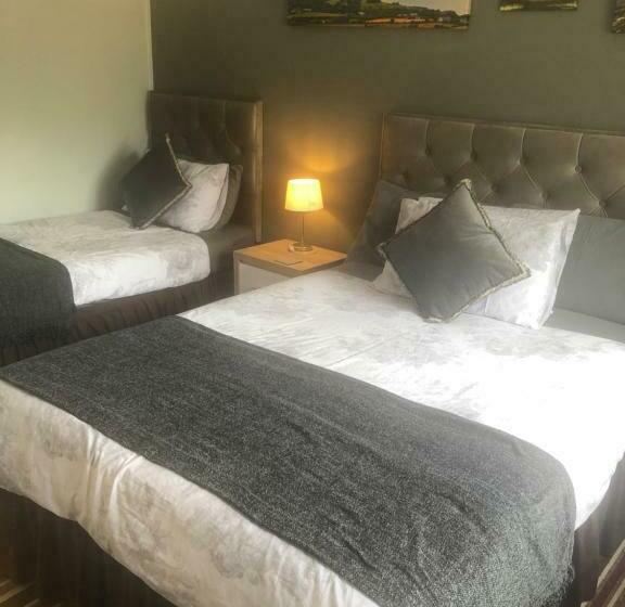 تختخواب و صبحانه Manorlodge
