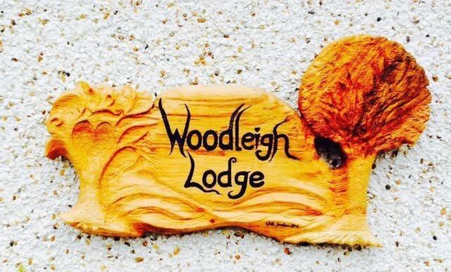 تختخواب و صبحانه Woodleigh Lodge