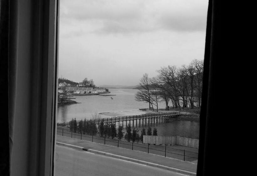 فندق Skånevik Fjord