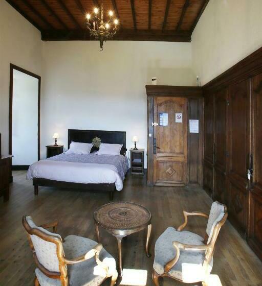 膳宿费 Chateau De Lugagnac