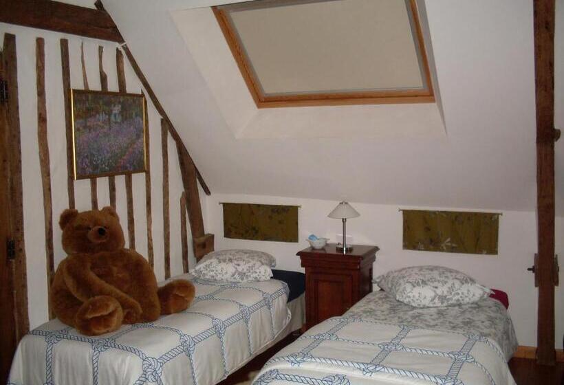 مبيت وإفطار Chambres D Hôtes De La Barrerie