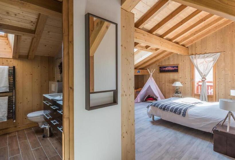 مبيت وإفطار Chantemerle 1741, Chambres D Hôtes à La Montagne
