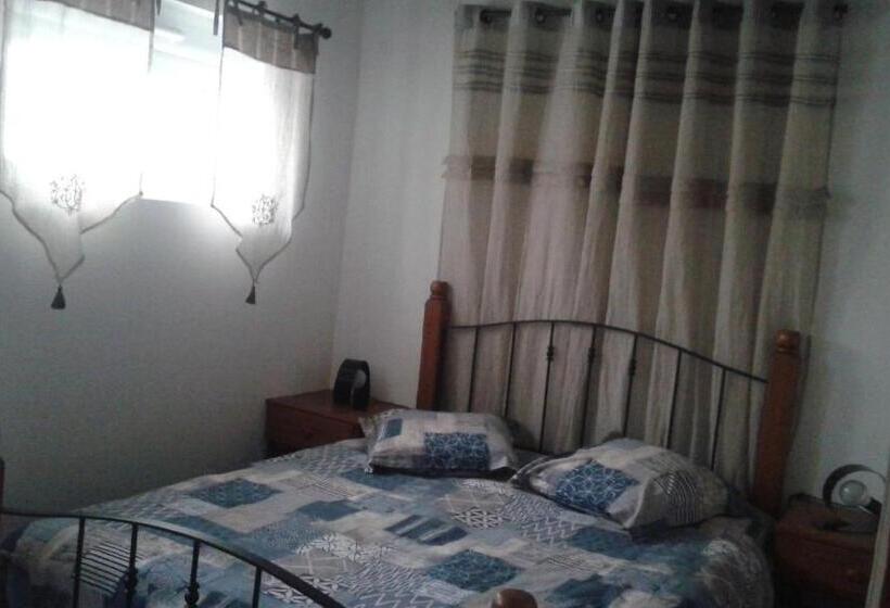تختخواب و صبحانه Chez Laurence