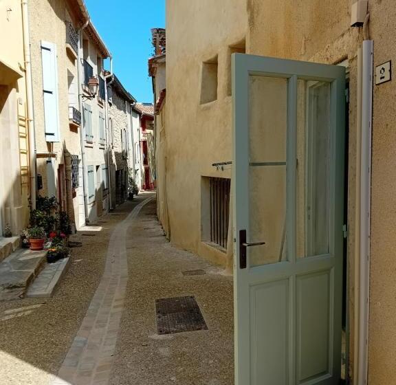 تختخواب و صبحانه H2o Chambres D Hôtes