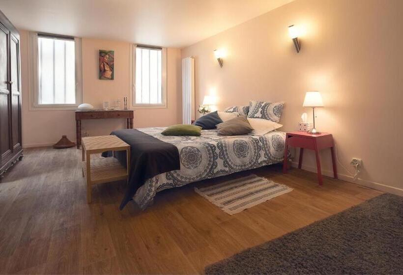 تختخواب و صبحانه H2o Chambres D Hôtes