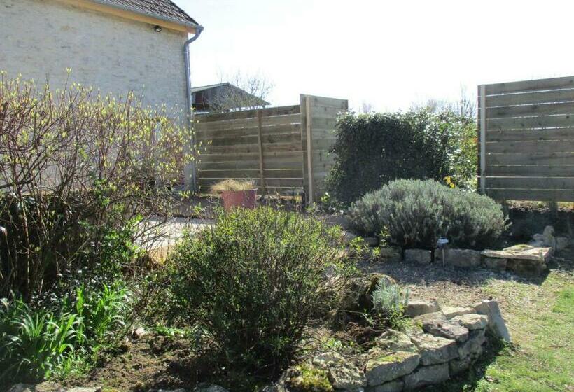 Bed and Breakfast La Grange Aux Hirondelles