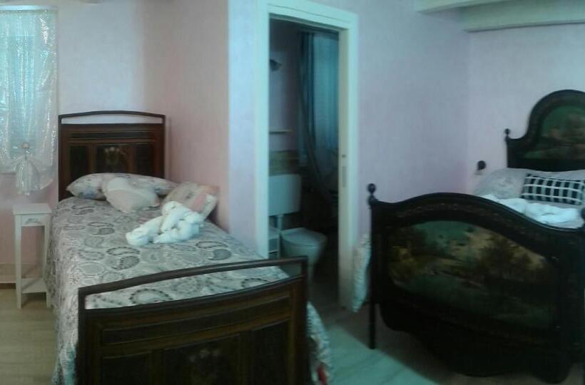 בית מלון כפרי Agriturismo Nonni Devia