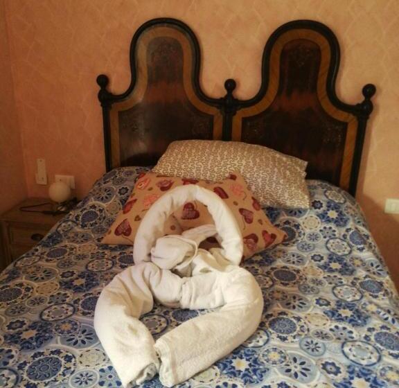 בית מלון כפרי Agriturismo Nonni Devia