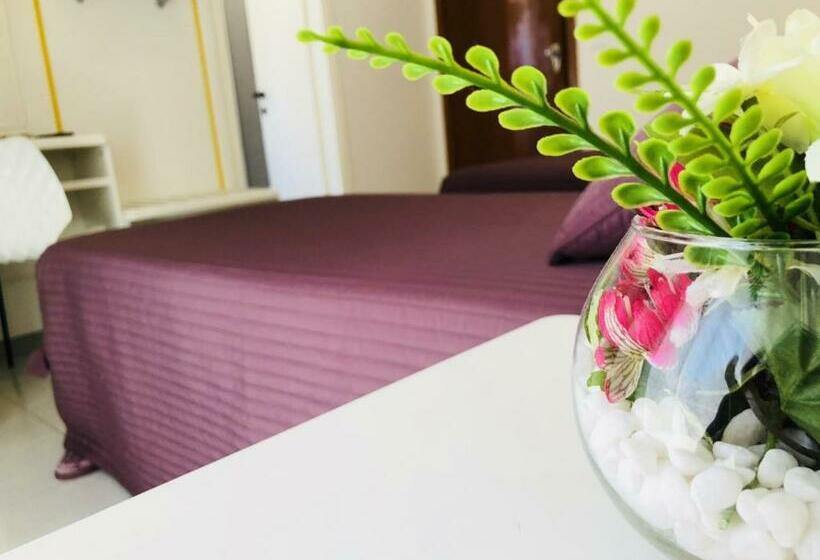 בית מלון כפרי Albergo Ester