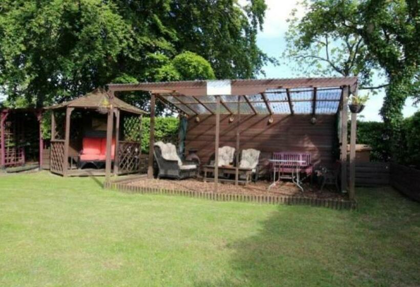 بنسيون Barrie Guest House