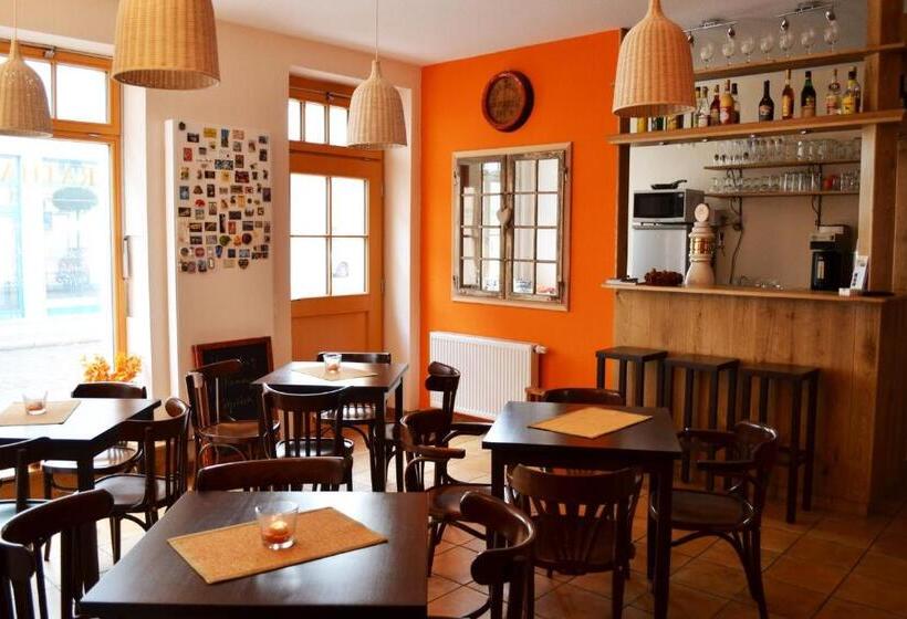 Rathaus Pension 1685