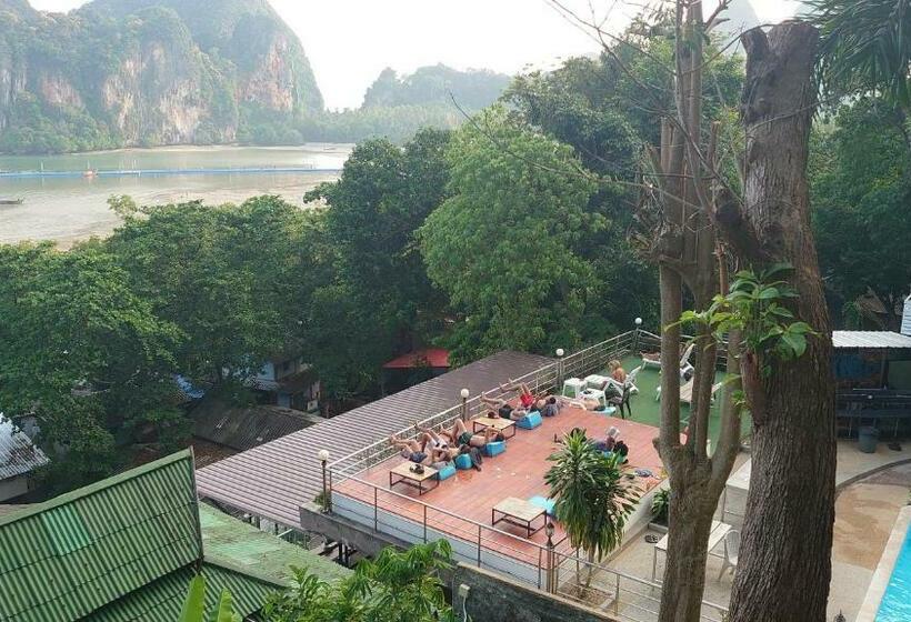 منتجع Blanco Hideout Railay   Youth Hostel 18 To 35 Only