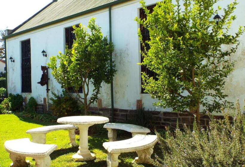 הוסטל The Grey S Inn